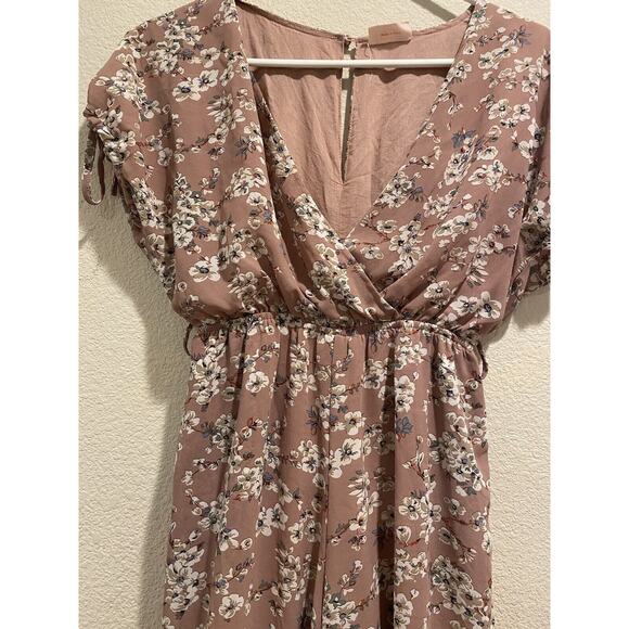 Showpo Mauve Floral V-Neck Side Ties Short Sleeve Elastic Waist Jumpsuit Size 2 - Picture 7 of 8